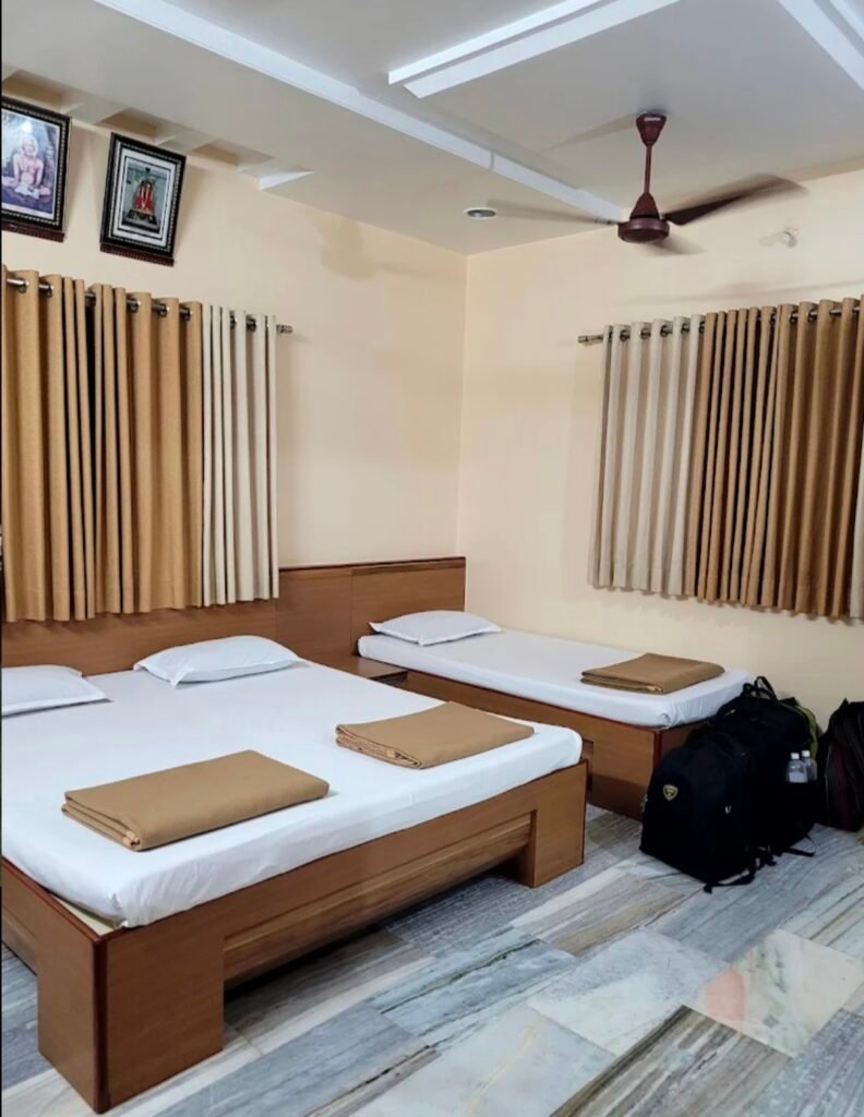 Shree Gajanan Maharaj Sansthan Omkareshwar